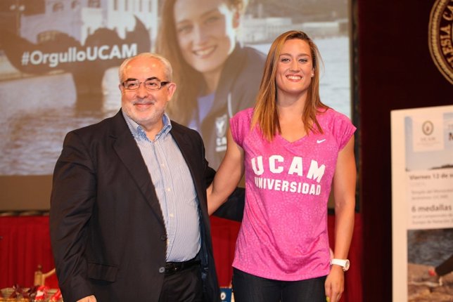 Mireia Belmonte, homenajeada por la UCAM