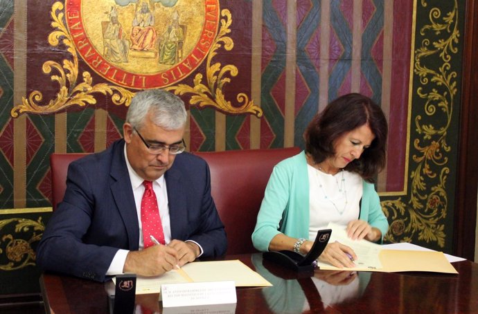 Acuerdo entre la Universidad y la Comisionada del Polígono Sur