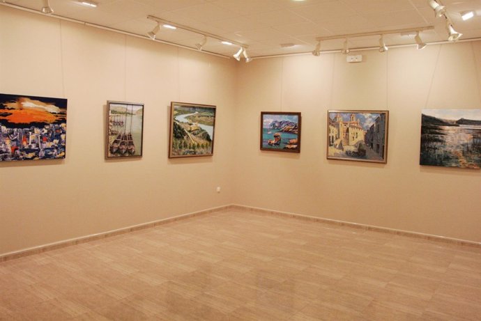 El 'Grup d'Art de Mequinensa' expone en la Sala 'Miguel Ibarz'.