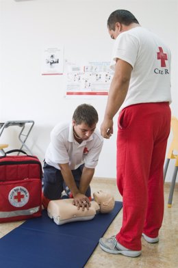 Primeros auxilios Cruz Roja