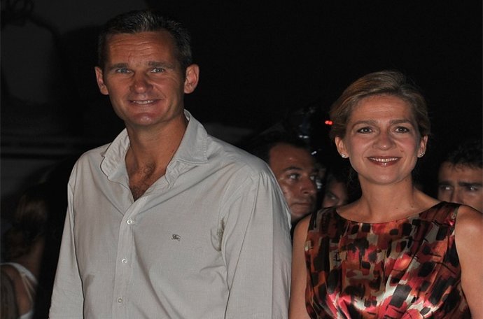 La Infanta Cristina sale a cenar con Urdangarín