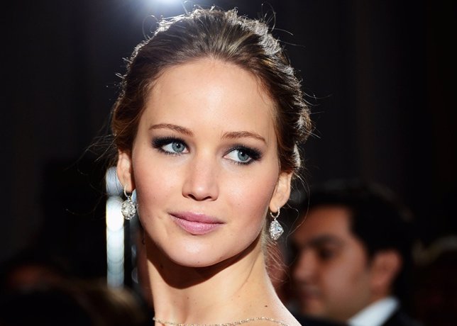  Actress Jennifer Lawrence Arrives At The Oscars At