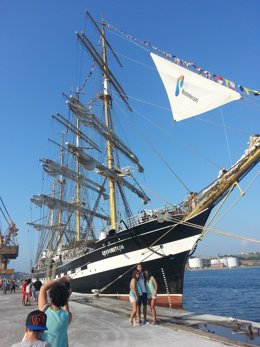 Velero ruso 'Kruzehnshtern' en Avilés