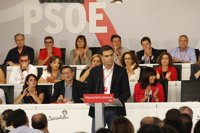 Sánchez matiza que su "límite" para entenderse con otros partidos es que no pongan "en riesgo" el Estado del bienestar