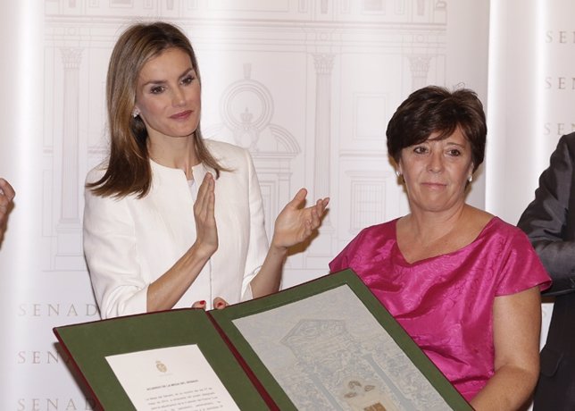 Reina Letizia: celebra sus 42 años rodeada de periodistas reconociendo su valor