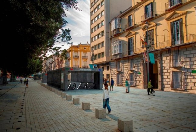 Metro estación Atarazanas lateral norte Alameda Principal Málaga