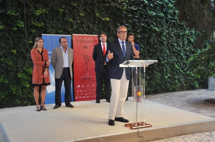 Pineda interviene en la presentación