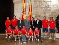 Català afirma que ha sido "todo un honor" trabajar con Ripoll y que se lleva un recuerdo "fantástico" de su labor