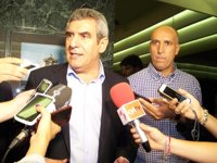 Villarrubia se presenta como "alternativa" frente a un Herrera "cansado" y "sin ilusión"