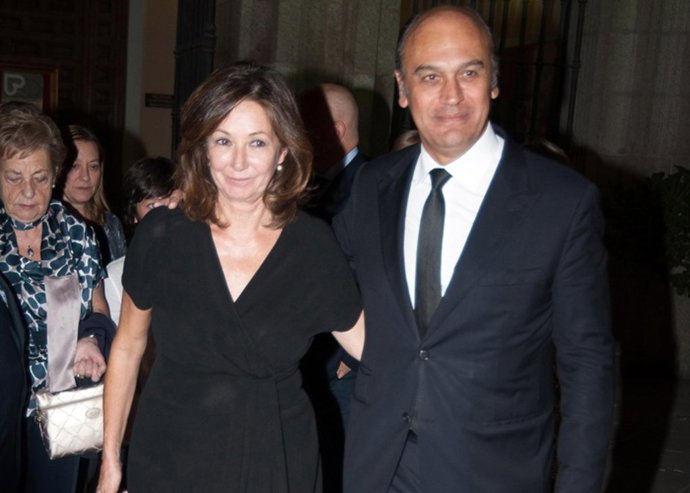 Ana rosa quintana en el funeral en memoria de su madre 