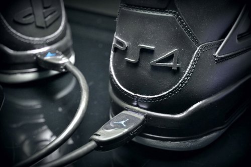 Nike Air PS4 Edition