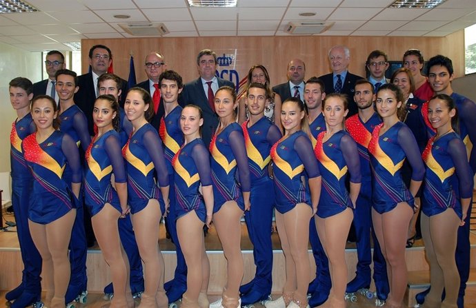 Presentación de la selección española de patinaje artístico para Reus