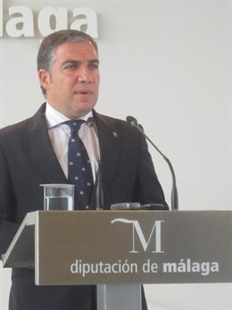 El presidente de la Diputación de Málaga, Elías Bendodo