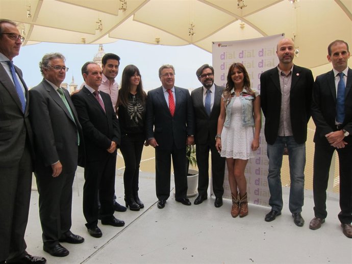 Presentación de la gala 'Lo mejor de aquí y de allí 2014' de Cadena Dial