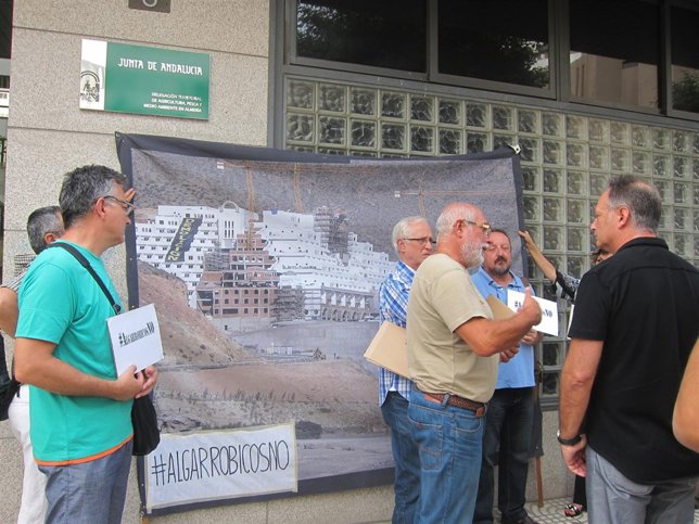 Algarrobicos NO pedirá una investigación a la Comisión Europea