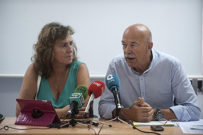 Rueda de prensa en CCOO sobre la devolución de la paga extra a los funcionarios
