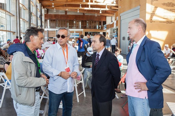El presidente del COE acude al Mundial de Vela