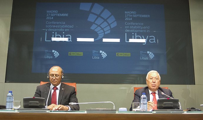 José Manuel García-Margallo y el ministro de Exteriores libio, Mohamde Abdelaziz
