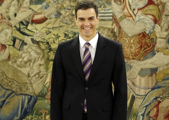 PEDRO SANCHEZ LLAMA EN DIRECTO A SALVAME 