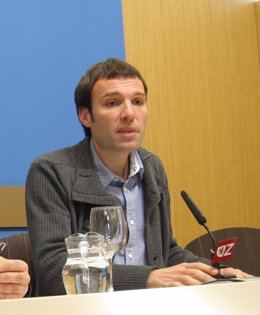 Pablo Muñoz, Concejal De IU En El Ayuntamiento De Zaragoza