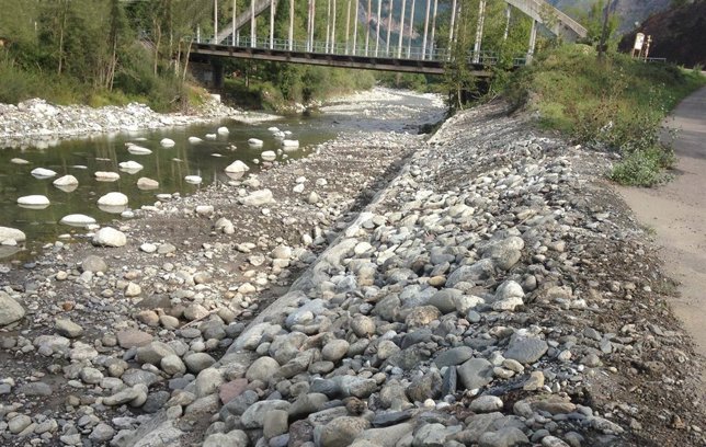 Actuación de la CHE 