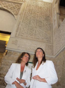 Gómez y Ambrosio en la restaurada Sinagoga