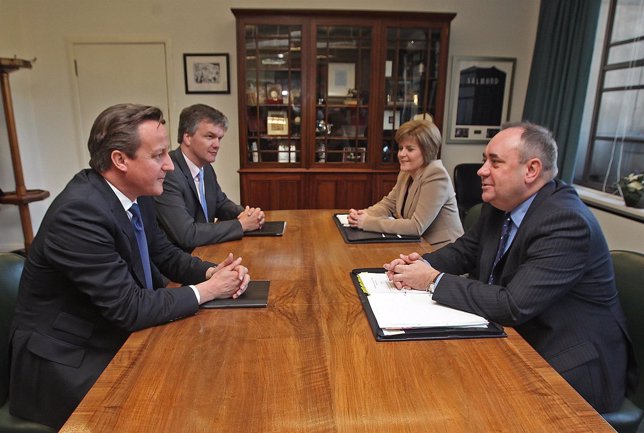 David Cameron y Alex Salmond