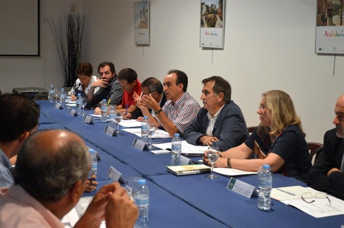 Reunion pantano de iznájar