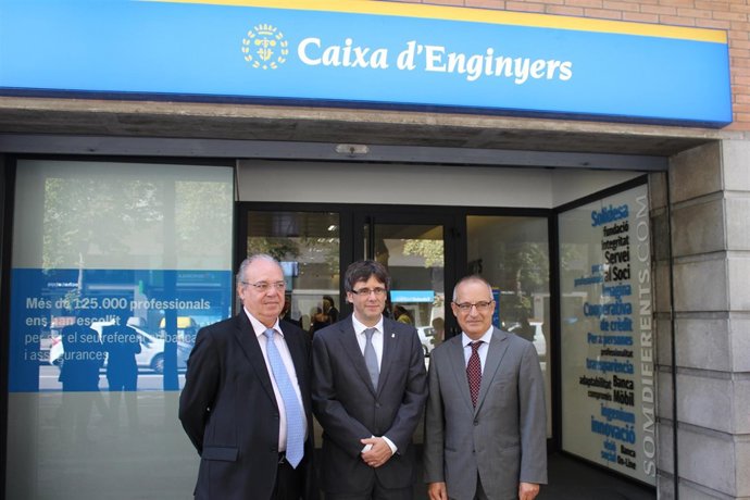 Josep Oriol Sala, el alcalde C.Puigdemont y Joan Cavallé