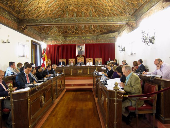 Pleno De La Diputación De Valladolid