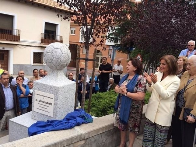 Monumento a Luis Aragonés en Madrid