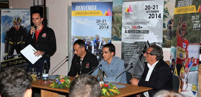 Alberto Contador en rueda de prensa