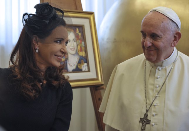 Pope Francis meets Argentine President Cristina Fernandez de Kirchner at the Vat