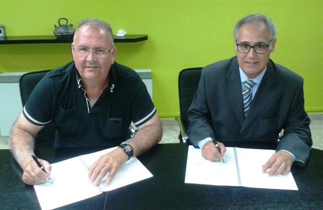 Bantierra ofrece una línea de financiación a productores de fruta