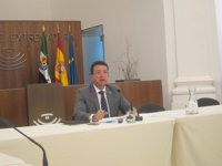 El Parlamento extremeño contará con un presupuesto de 14,5 millones en 2015