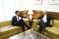 Duran avisa a Sánchez de que una reforma constitucional no "diluirá el problema de Catalunya"