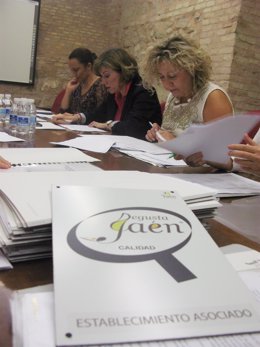 Reunión de la comisión de la marca Degusta Jaén Calidad
