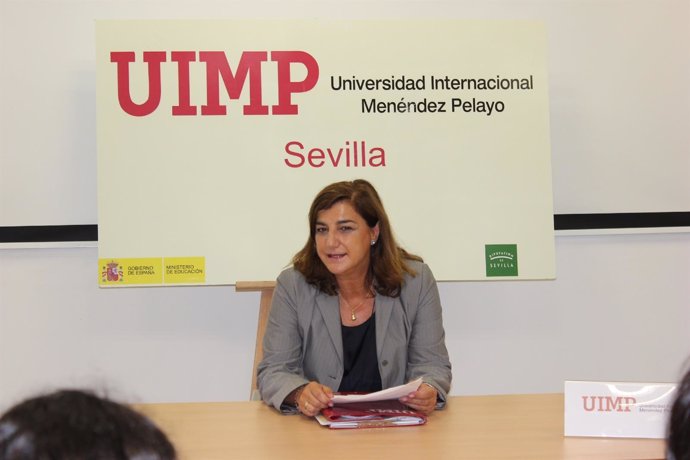 La directora de UIMP Sevilla, Encarnación Aguilar