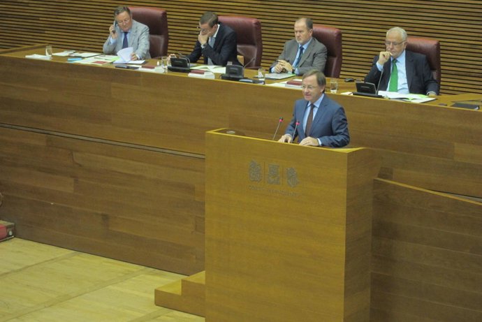 Moragues en la tribuna de las Corts