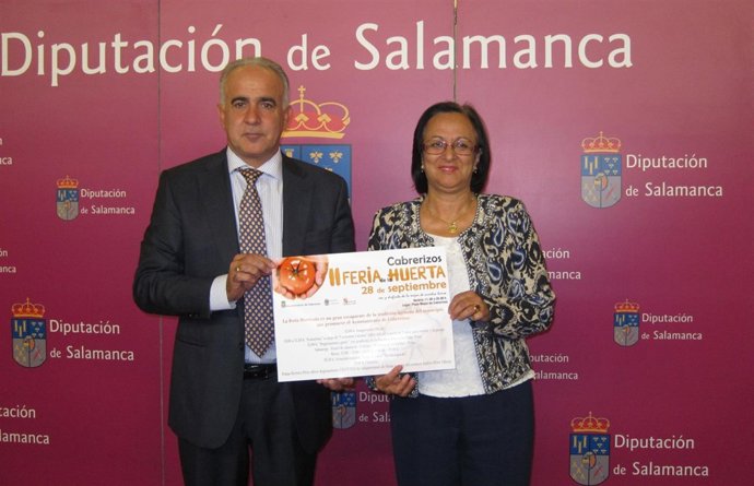 El diputado provincial Jesús María Ortiz y la alcaldesa de Cabrerizos.