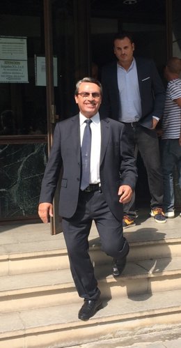El alcalde de Cullera, a su salida del juzgado