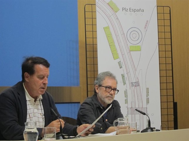 El consejero municipal de Cultura, Jerónimo Blasco y Juanjo Vázquez