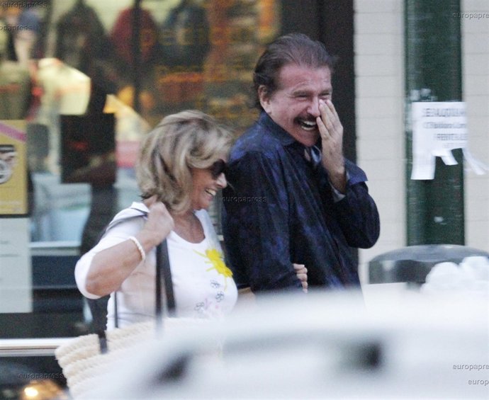 María Teresa Campos y Edmundo Arrocet, a carcajadas, la mejor terapia