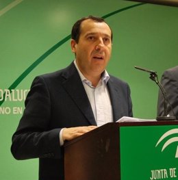 El delegado del gobierno andaluz en málaga jose luis ruiz espejo