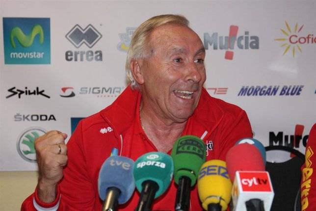 El seleccionador español de ciclismo Javier Mínguez