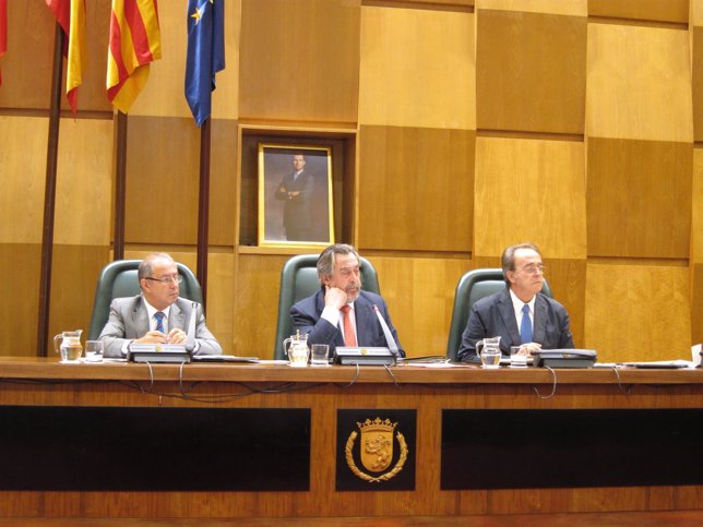 Gimeno, Belloch y Pérez Anadón, en el pleno