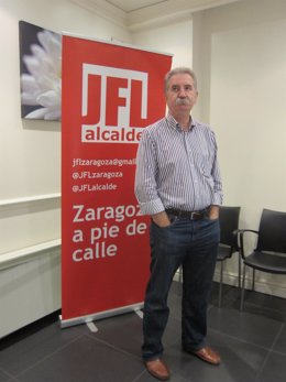 El candidato a las primarias del PSOE, Javer Fernández.