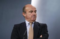 Guindos dice que la emisión del Tesoro en 2015 será "notablemente inferior" a los 55.000 millones de este año