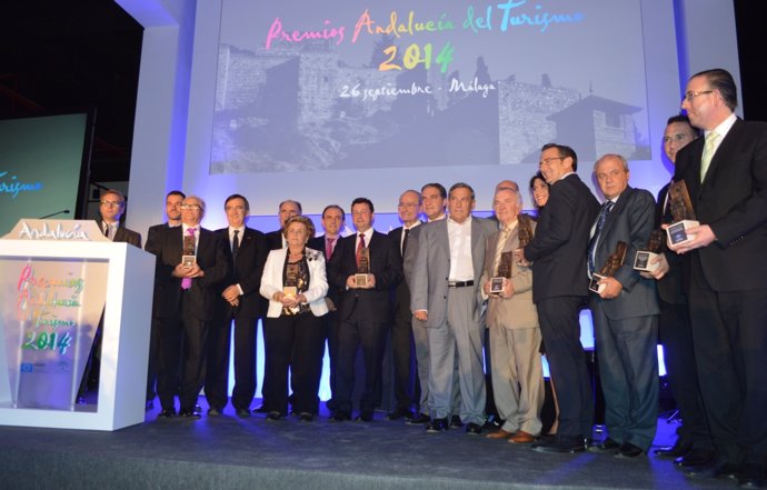 Rodríguez entrega los Premios Andalucía del Turismo