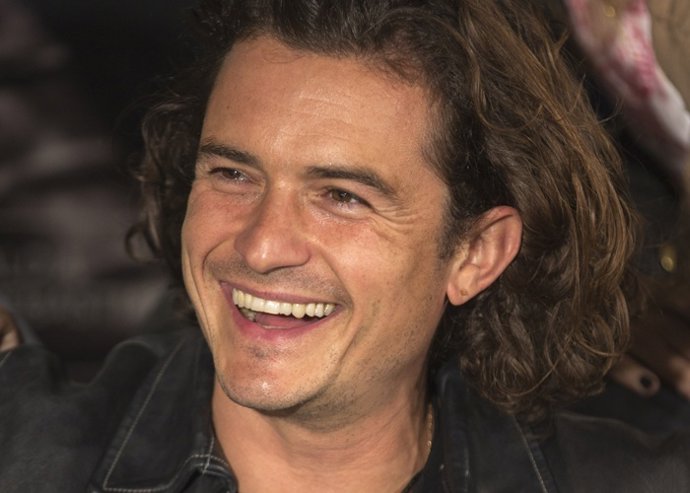 Orlando Bloom saca su lado más gamberro en el Festival de Cine de San Sebastián 
